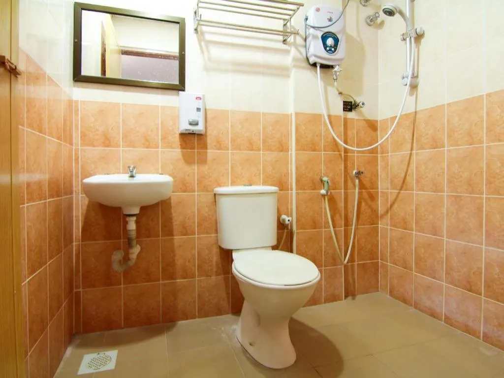 OYO 11343 Hotel Putra Iskandar