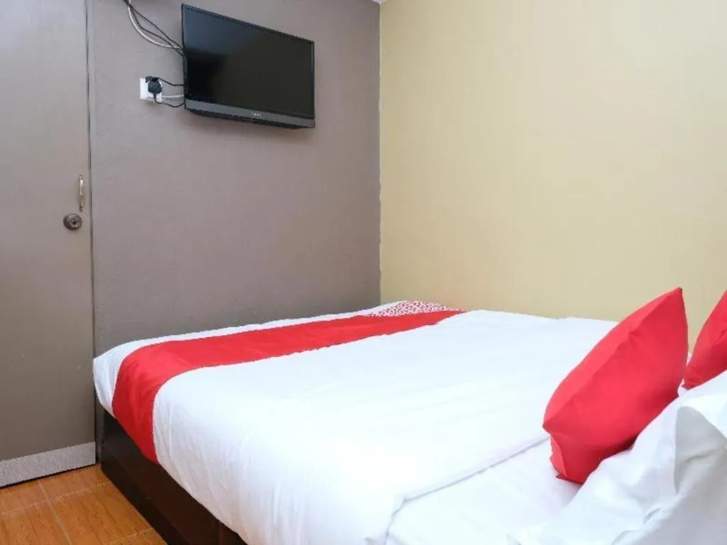 Bed in OYO 44123 Hotel Al-Saif