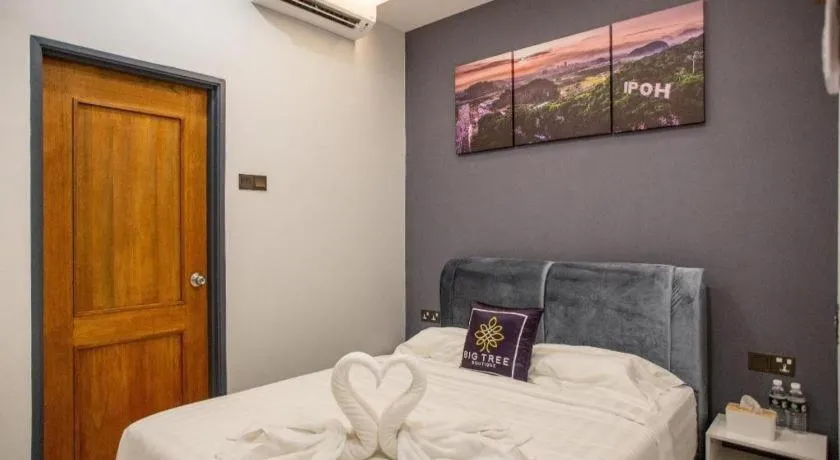 Bed in Big Tree Boutique