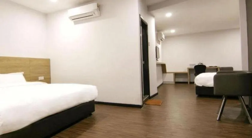 Bed in V Plus Hotel Ipoh