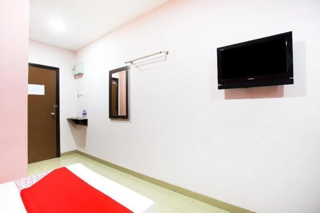 OYO 89539 Hotel Siswa