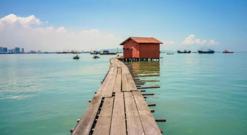 OYO 301 River Inn Hotel