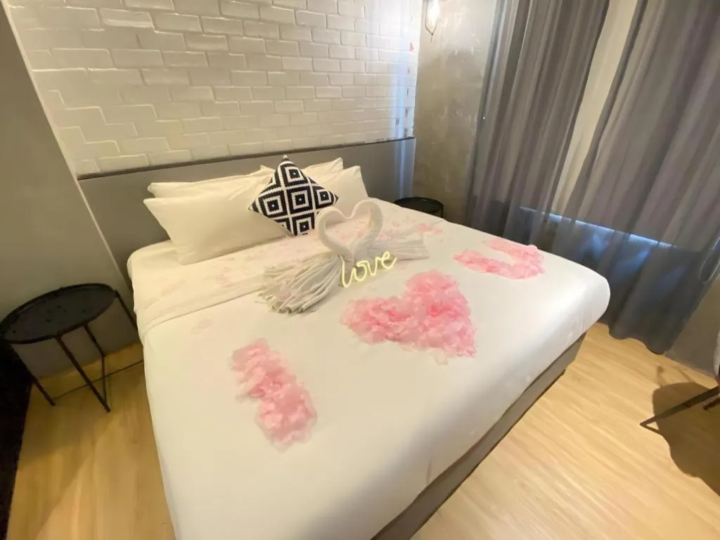 Bed in Atelier Hotel Johor Bahru