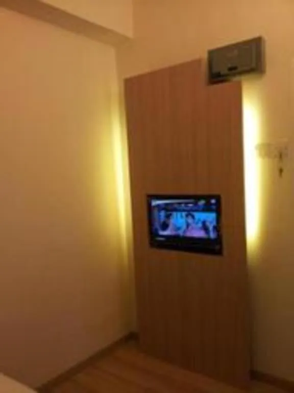 Collection O Seremban Near Gateway Mall Formerly Sri Mutiara Hotel