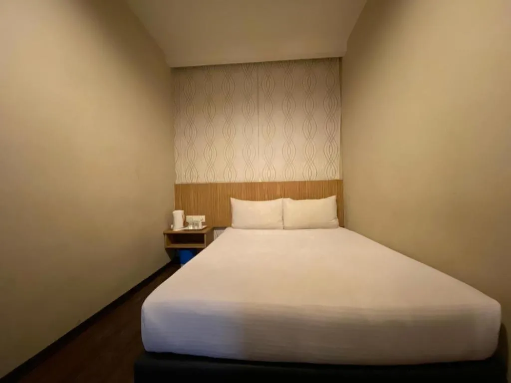 Bed in OYO 89752 7 DAYS EXPRESS HOTEL