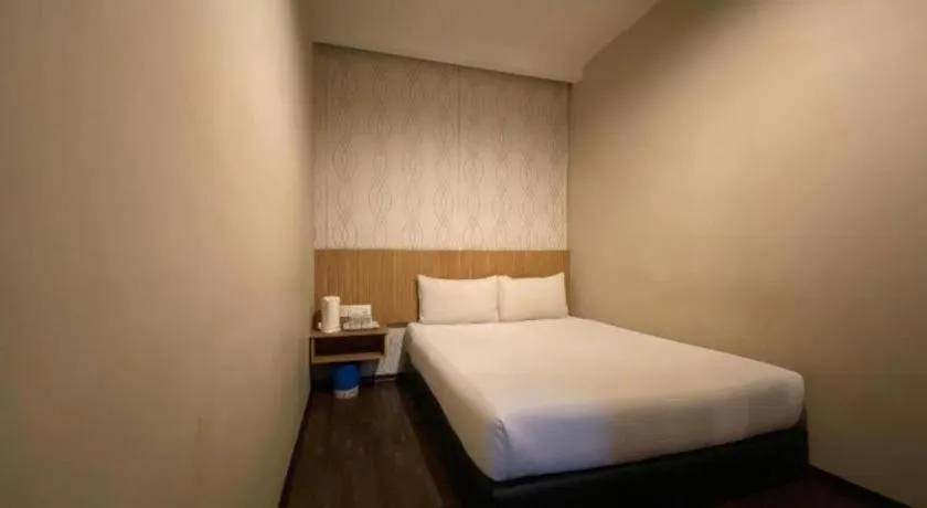 Bed in OYO 89752 7 DAYS EXPRESS HOTEL