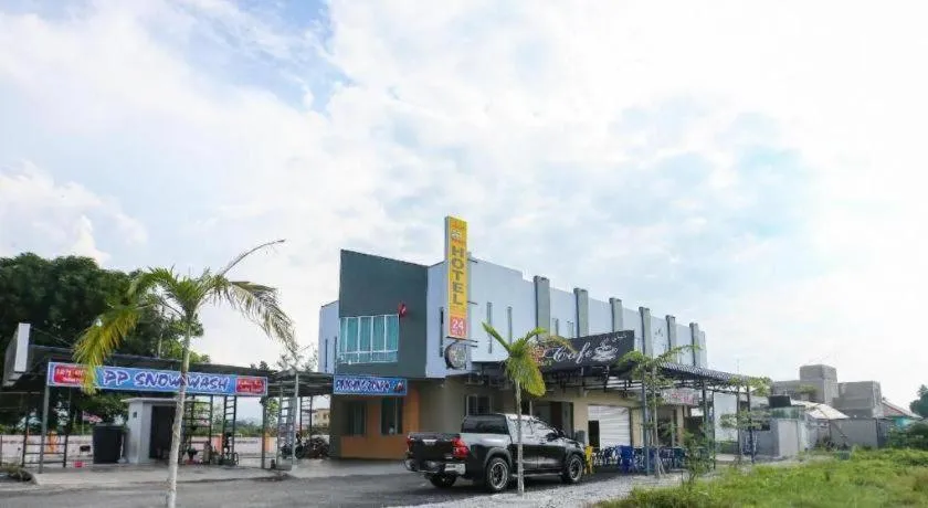 OYO 89859 PP Traveller's Hotel