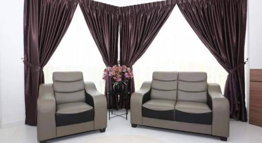 OYO 89888 DZ Residence Guest House