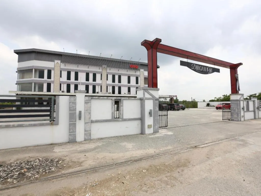 OYO 89888 DZ Residence Guest House