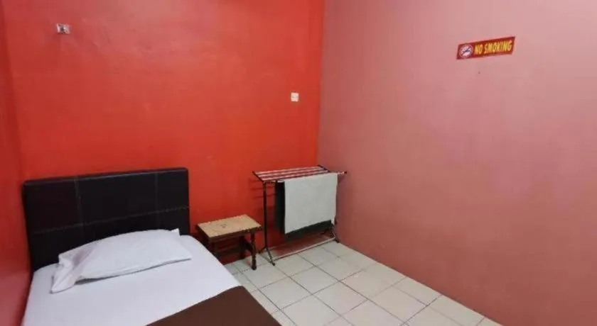 SPOT ON 89865 Hotel Titiwangsa GM