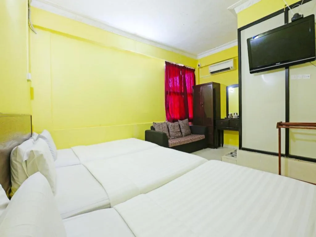 Bed in OYO 89822 Hotel As Salam