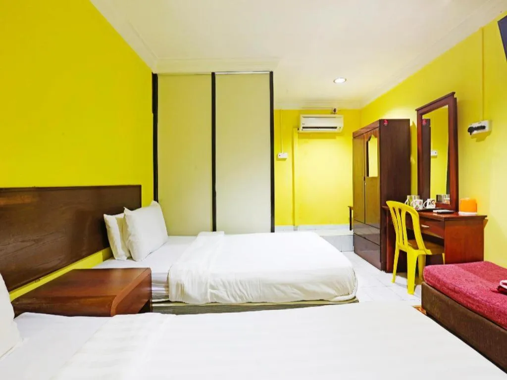 Bed in OYO 89822 Hotel As Salam