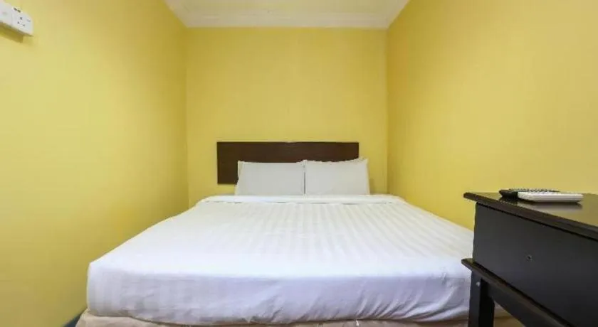 Bed in OYO 89822 Hotel As Salam