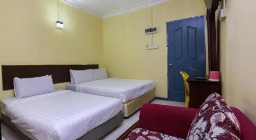 Bed in OYO 89822 Hotel As Salam