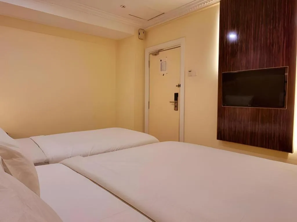 Bed in Ritzton Hotel