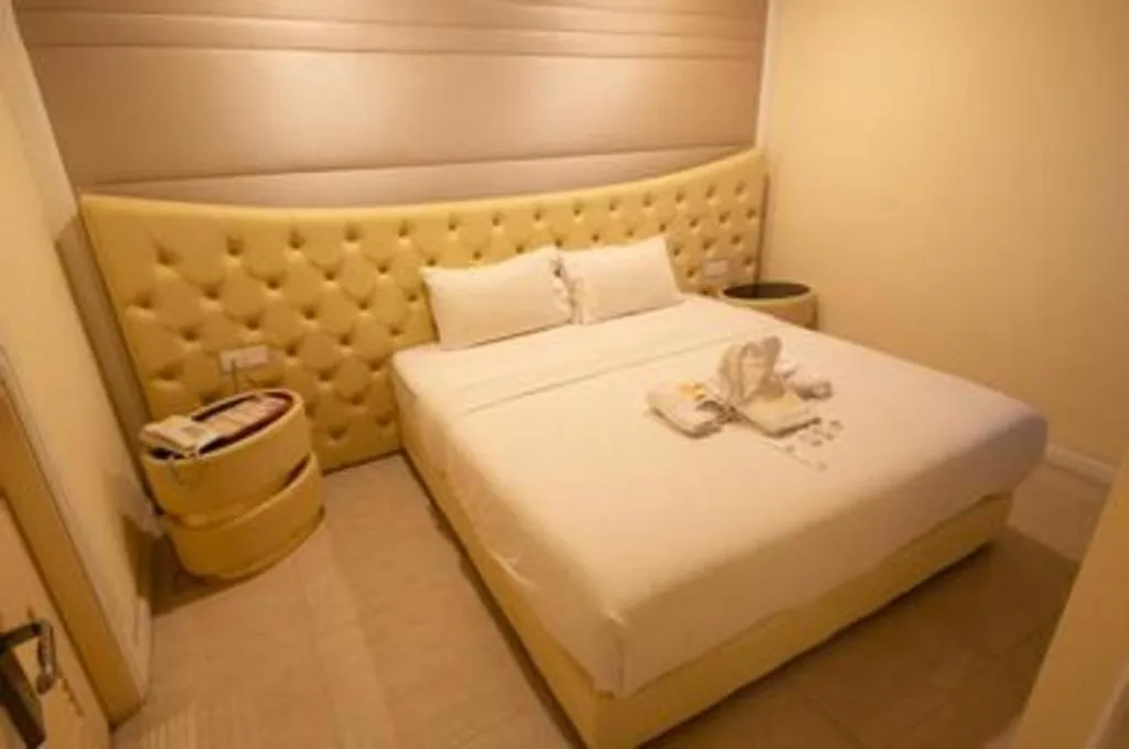 Bed in Ritzton Hotel