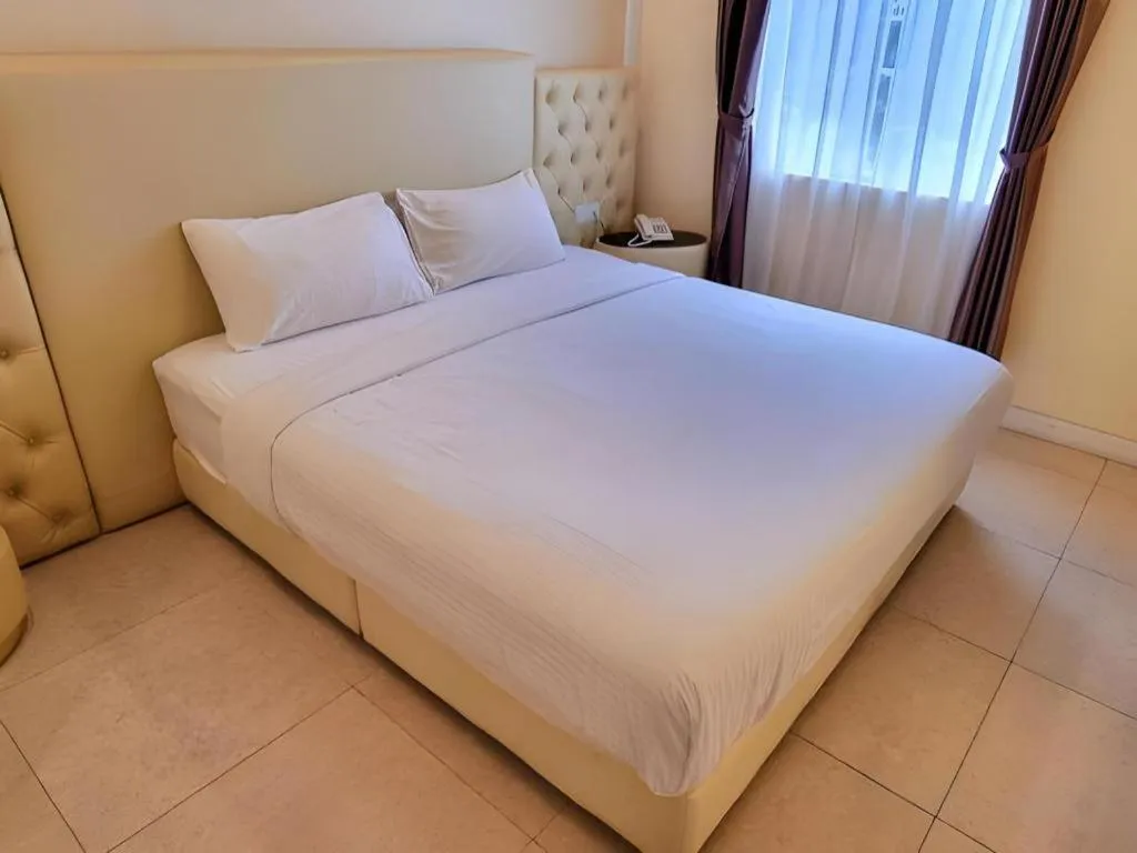 Bed in Ritzton Hotel