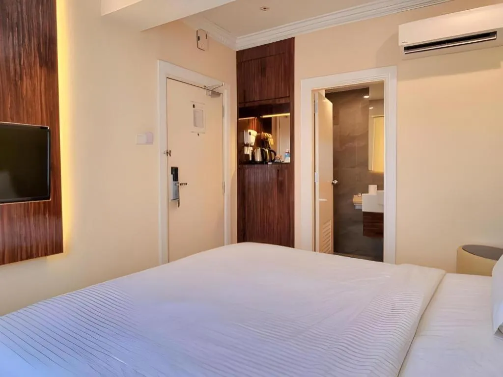 Bed in Ritzton Hotel