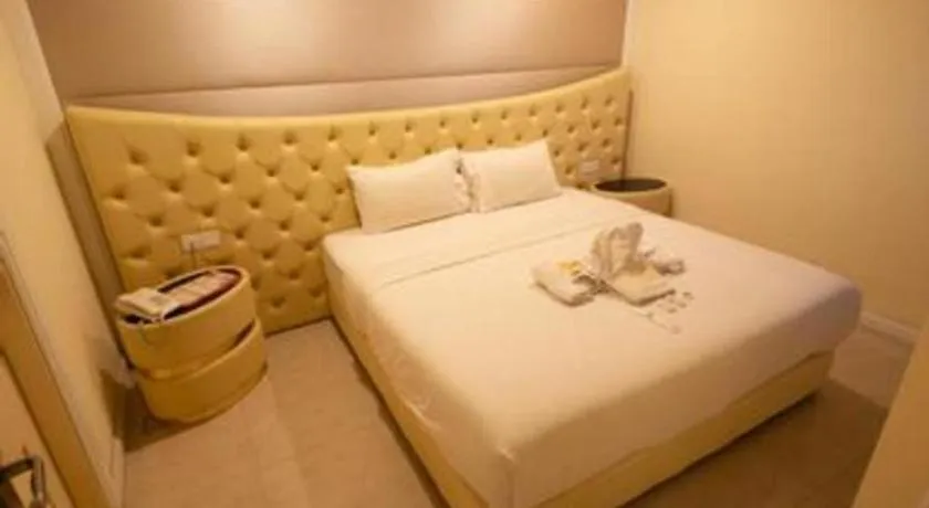 Bed in Ritzton Hotel