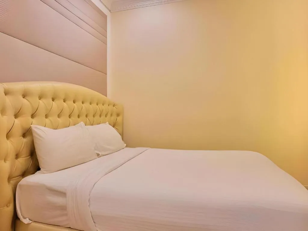 Bed in Ritzton Hotel