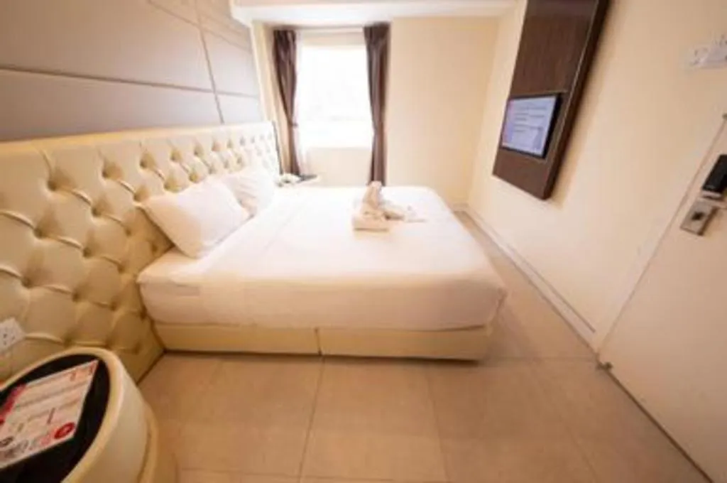 Bed in Ritzton Hotel