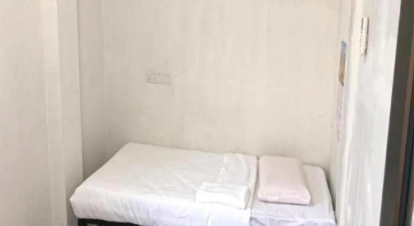 Bed in SPOT ON 90077 Cherry's Lodge