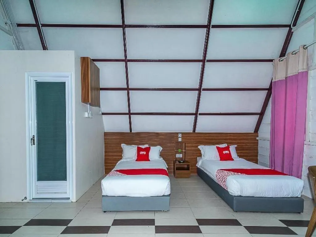 Bed in Dreamland Beach Holiday