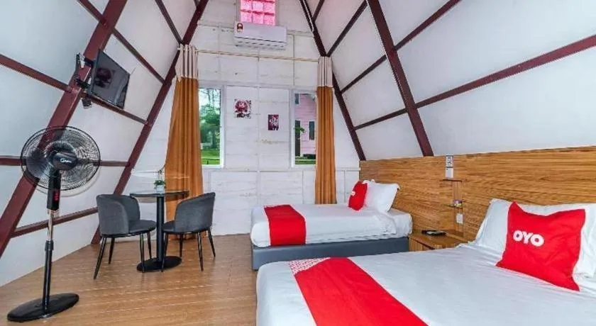 Bed in Dreamland Beach Holiday