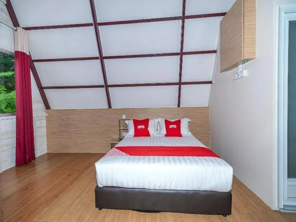 Bed in Dreamland Beach Holiday