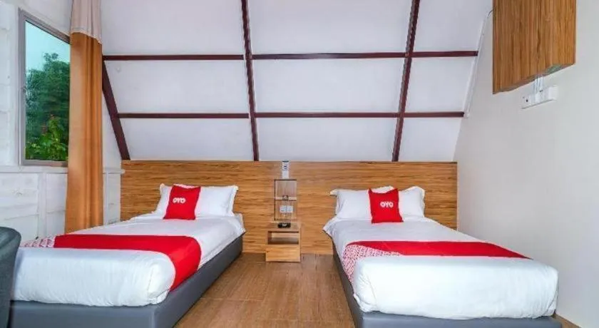 Bed in Dreamland Beach Holiday