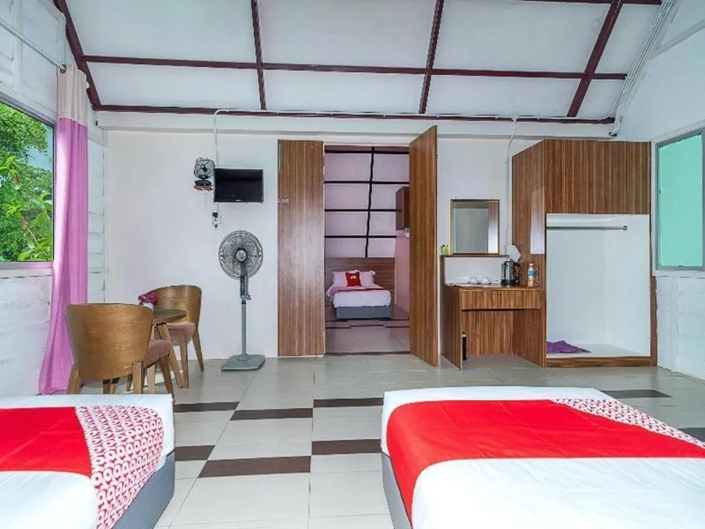 Bed in Dreamland Beach Holiday