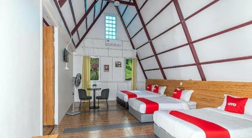 Bed in Dreamland Beach Holiday