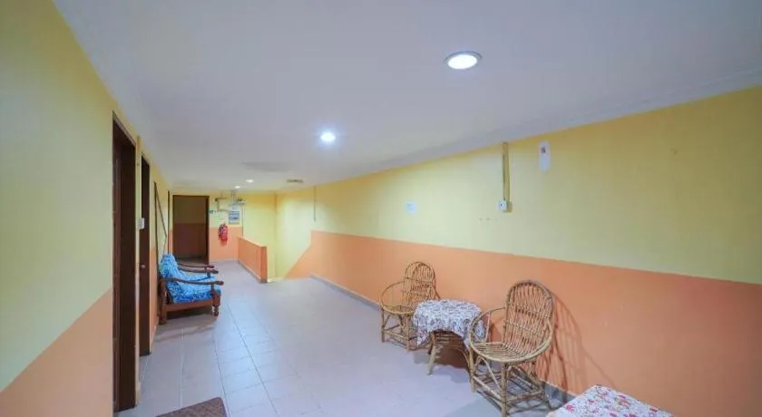 OYO 89850 Mutiara Motel