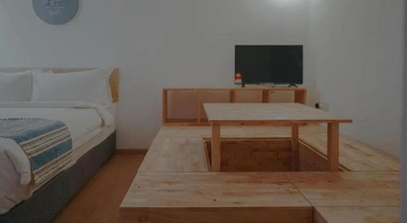 Bed in Bilik-Bilik by MUO