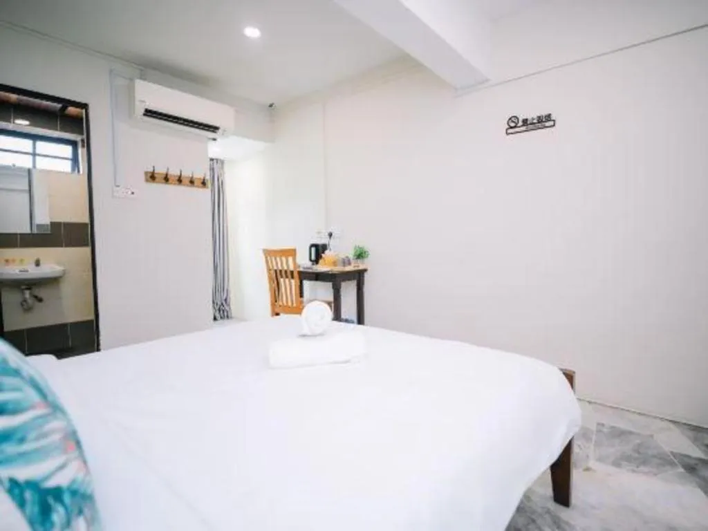 Bed in OYO 89874 Gs Golden Star Hotel