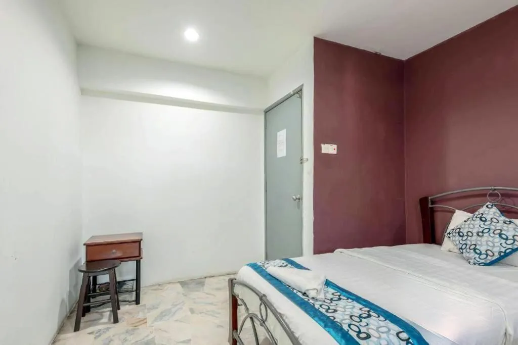 Bed in OYO 89874 Gs Golden Star Hotel