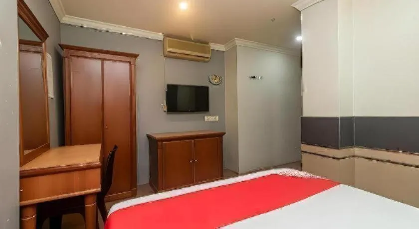 Bed in River Park Hotel