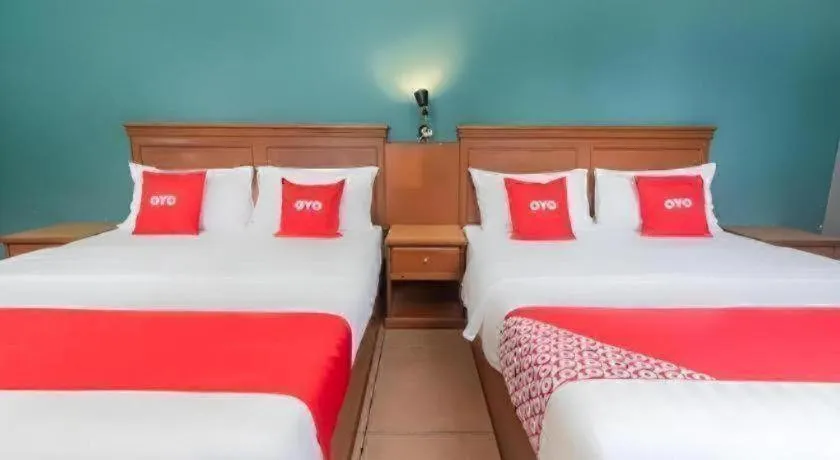 Bed in River Park Hotel