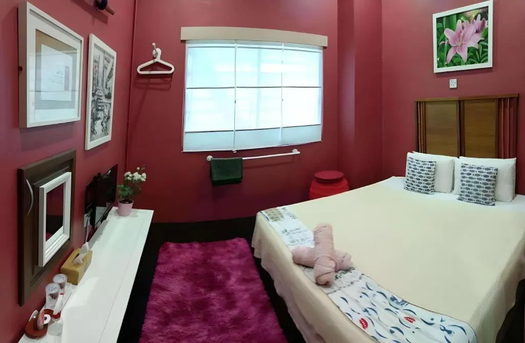 Bed in Oyasumi Hotel