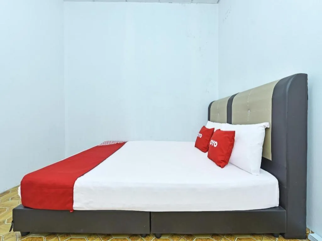 Bed in SPOT ON 90181 Cz Classic Hotel