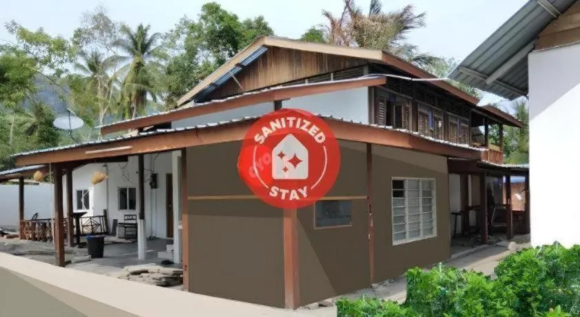 OYO 90176 D'cruz Sunrise Villa