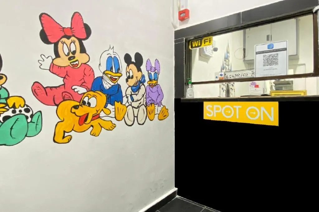 SPOT ON 90293 SK Budget Hotel