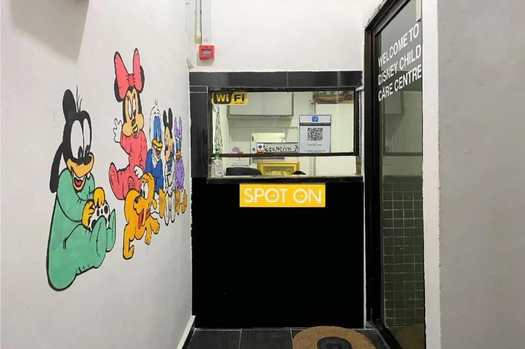 SPOT ON 90293 SK Budget Hotel