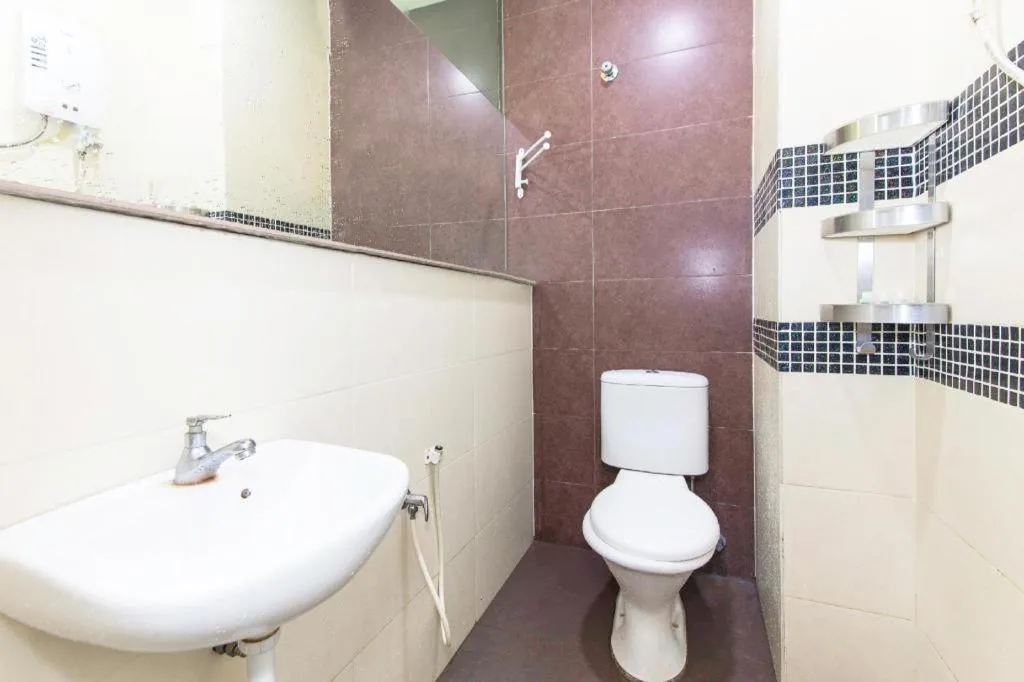 OYO 90429 Hotel Narasindo