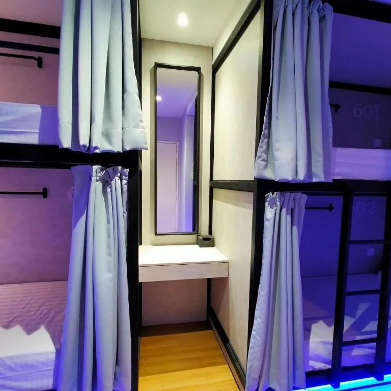 Bed in Laman Green Hotel @ Seksyen 7 Shah Alam near UiTM, i-City, Hospital