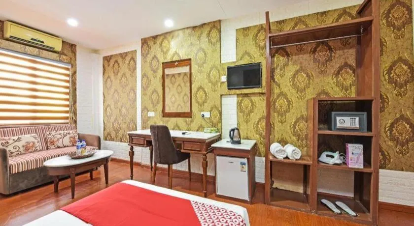 Bed in Capital O 90661 Luxor Empire Hotel