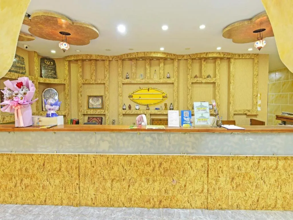 Capital O 90661 Luxor Empire Hotel