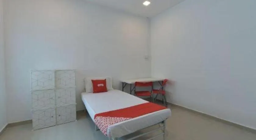 Bed in OYO 90889 Narasindo Cottage