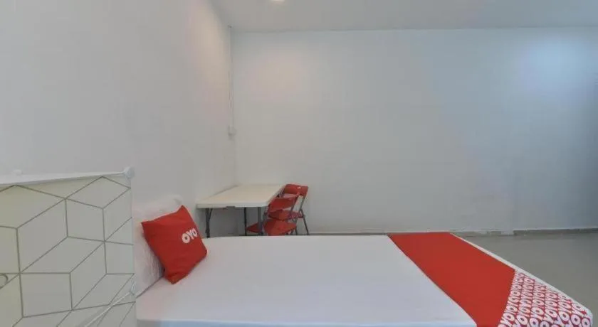 Bed in OYO 90889 Narasindo Cottage