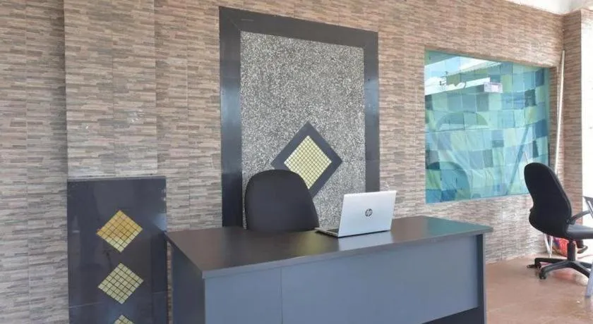 OYO 90889 Narasindo Cottage